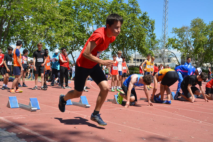 Club Atletisme Badalona - Escola